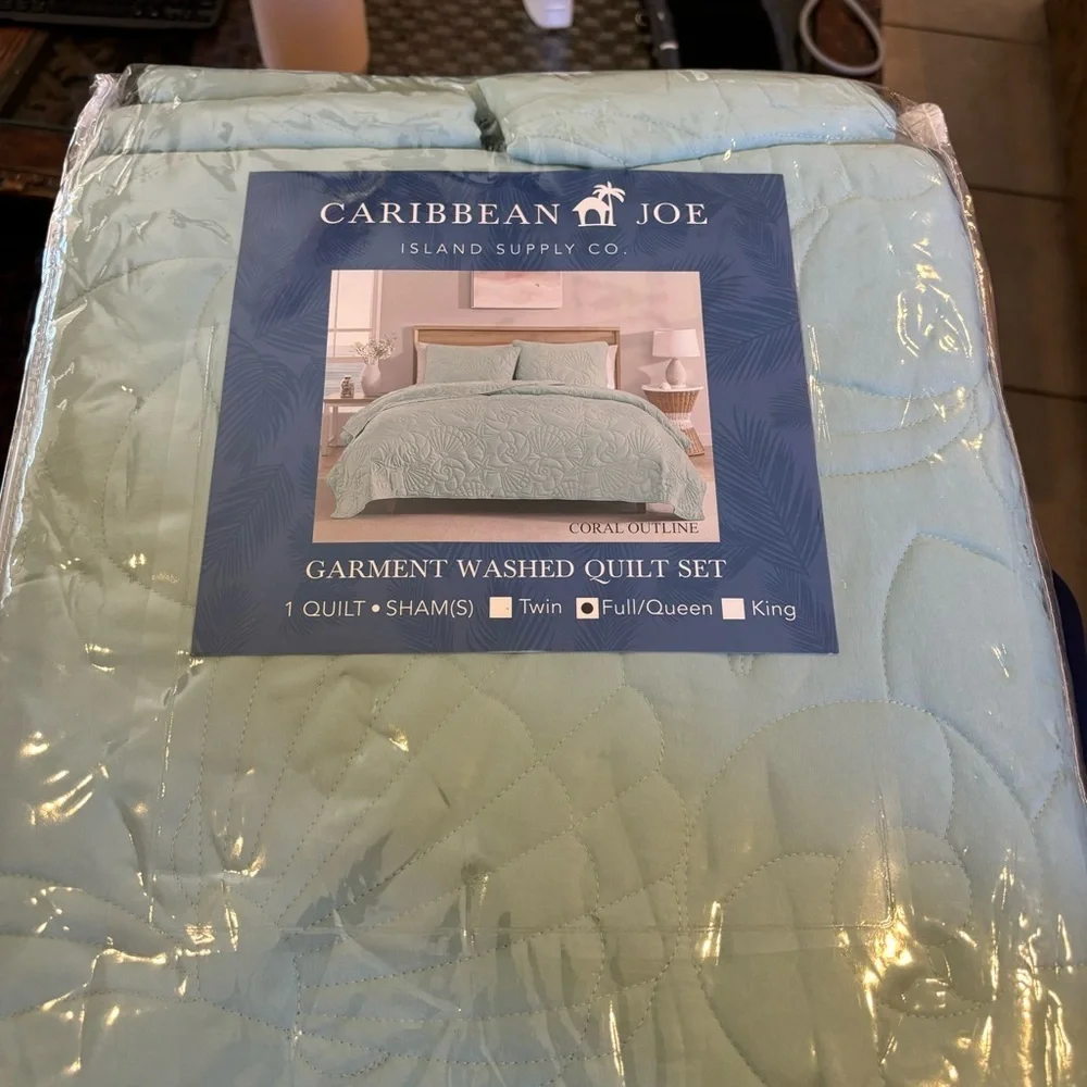CARIBBEAN JOE Full/Queen Outlined Shell 3-Piece Quilt Set, Coastal Beach , Aqua